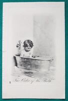 Raphael Tuck and Sons"  másolat képeslap, postatiszta, kisgyerek fürdik, gumikacsa, fürdőkád