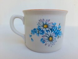 Zsolnay margaretas nefelejcses 5dl porcelan bogre