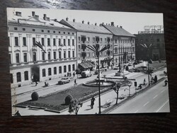1969 Szolnok Kossuth Lajos tér Fotó-Tulok Ferenc Postatiszta