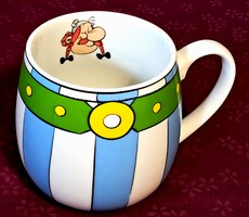 Obelix- A férfi öv elnevezésű 4200 ml-es bögre