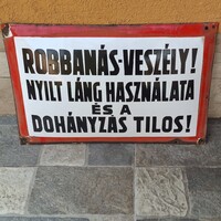 Domborított zománctábla