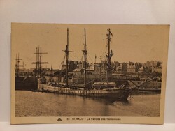 Antik francia képeslap Saint-Malo – A terre-neuva halászhajók visszatérése – Bretagne – kb. 1920