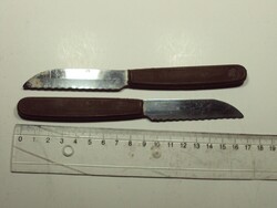 Retro műanyag nyelű evőeszköz kés - 2 db