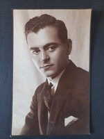 Fiatal férfi stúdióportré öltönyben – elegáns férfi arckép - Magdának - Andor 1927