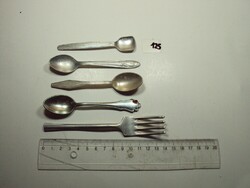 Retro vegyes gyártmányú alumínium evőeszköz készlet része teáskanál, kávéskanál, desszert villa