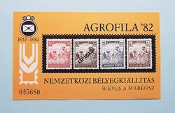 (B) 1982. Agrofila emlékív - (Kat.: 400.-)