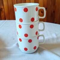 Piros pöttyös Zsolnay porcelán bögre