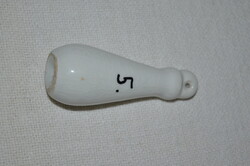 Porcelán wc lehúzó 02  ( DBZ 00123 )