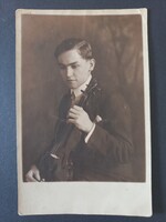 Blahos R. fényképészeti műterme Dierner Géza hegedűművész portréja – 1927