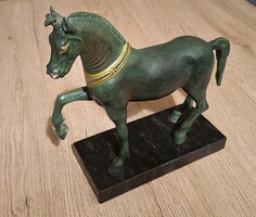Szent Márk lova – Masszív, antikolt díszszobor (1,7 kg)