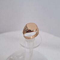14 karátos, 6,57 g vörösarany férfi pecsétgyűrű (350.)