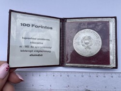 -AX182- Régi Magyar Népköztársaság 100 Forintos Emlékérem Spanyolországi Labdarúgó-Világbajnokság