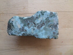 Dominikai larimar ásvány tömb 197g