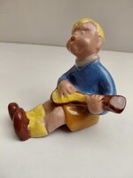 Hibátlan jelzett Komlós kerámia gitáros fiú figura, ritkaság.