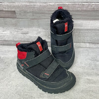 Decathlon Quechua fekete-piros bélelt tépőzáras cipő 30