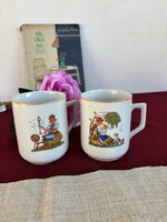 Retro kakaós Zsolnay jelenetes bögrék rokkás bögre   falusi paraszti bögre ,nosztalgia