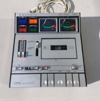 Grundig CN 720 HIFI kazettás magnó 1974