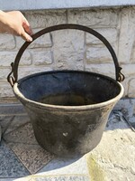 Antik Vörösréz üst bogràcs Kovàcsoltvas fül- akasztós. Dekoráció kellék film színház, Gyüjteménybe