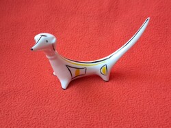 Makulátlan állapotú Hollóházi art deco tacskó porcelán kutya figura