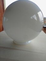 Hatalmas retro fehér üvegbúra.