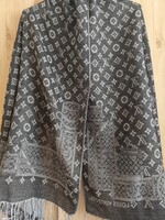 Amerikában vásárolt Louis Vuitton nagyméretű sál stola különlegesség
