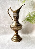 Antik dúsan cizellált vésett indiai réz kancsó / kiöntő / karaffa