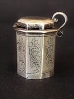 Antik jelzett pipakupak 8 szögletű cseréppipára