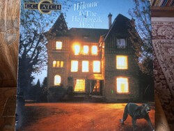 Cc Catch. WELCOME TO THE HEARTBREAK HOTEL.  LP. 1986.   / GONG
