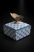 Antik stílusú porcelán és bronz bonbonier, doboz , ékszertartó, ékszerdoboz