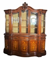 Gyönyörű barokk stílusú intarziás stil vitrin B364