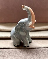 Hanzély Jenő : Cirkuszi elefánt nipp / antik Aquincumi porcelán elefánt szobrocska
