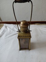 Vasutas lámpa