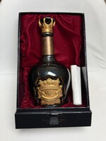 Chivas Regal Royal Salute 38 Years whisky szett ( biztonsági doboz + üveg)