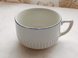Porcelán bögre szoknyás manó füles vintage csésze
