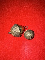 Pityke, filigrán gomb