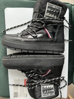 Tommy Hilfiger warm winter boots, snow boots 37