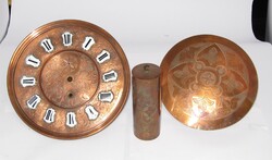 ANTIK ,HÓNAPOS FALIÓRÁHOZ, ÁLLÓ ÓRÁHOZ,NAGYMÉRETŰ VÉSETT SZÁMLAP ,INGALENCSE ,ÉS ÓRASÚLY ,1900
