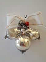 Régi üveg karácsonyfadísz ezüst üvegdísz