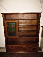 Koloniál könyvszekrény könyvespolc