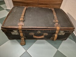 Eladó, régi, vintage utazó bőrönd!
