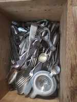 Alpakka evőeszközök egyben eladó 85db