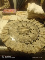 Gyönyörű csiga vonalas horgolt csipke