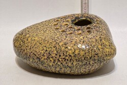 Iparművészeti, fekete, sárga mázas, ikebana kerámia virágtartó (3787)