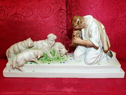 Nagyméretű Herendi antik furulyázó juhász bárányokkal figura