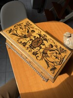 1800-as évekbeli gyönyörű angyalkás, intarziás ékszeres/tároló doboz