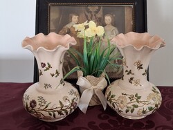 Schütz Cilli vázapár 1889-ből, keltezve