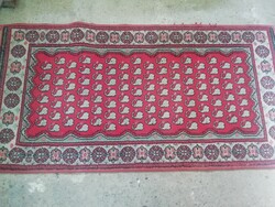 Régi kis méretű perzsa szőnyeg