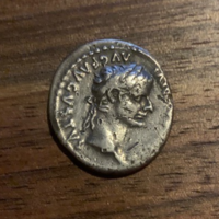 Tiberius ezüst denár, Lugdunum, AD 14-37 -3,73gr, 17-19mm átmérő. Ritka!