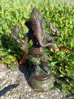 Antikolt Bronz Ganesha Szobor – A Bölcsesség és Szerencse Istene
