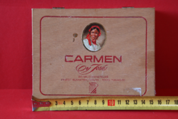 Régi szivarosdoboz Vintage „Carmen by José” fa szivardoboz – 20 Mild Panetelas klasszikus doboz
